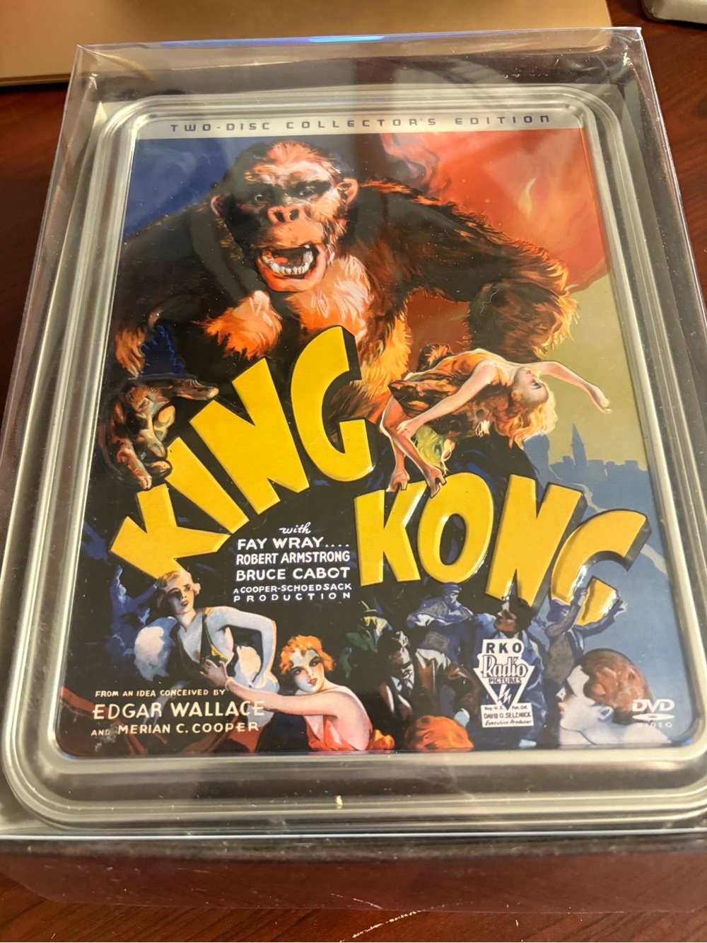 King Kong Collection (DVD, 2005 3-Film set, Tin, Program, 10 Postcards) Fay Wray